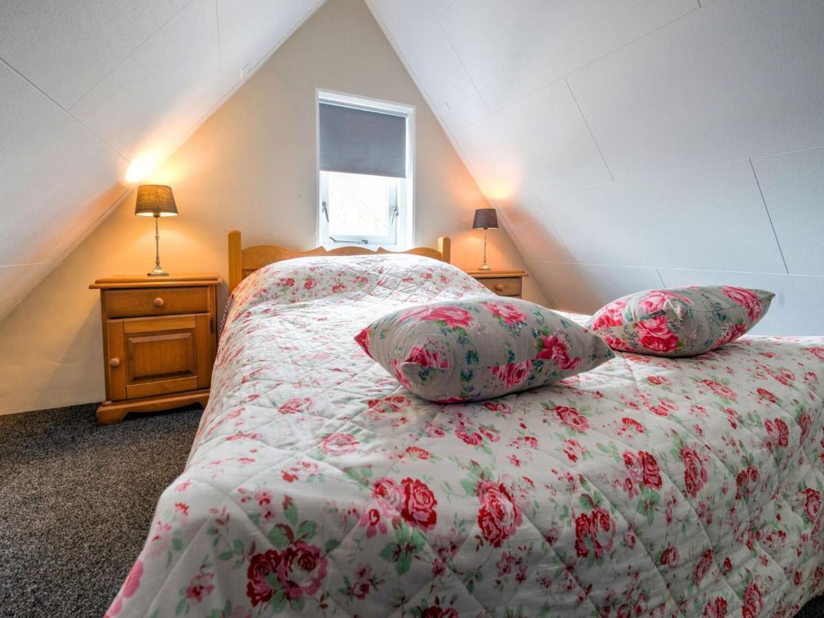 Cozy Holiday Home In Elim With A Furnished Garden Buitenkant foto